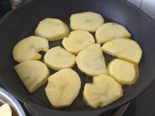 干锅土豆片 
