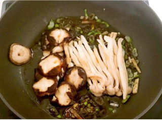 青菜炒香菇 