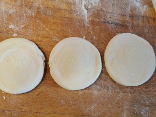 牛肉夹馍~自己活面烙白吉馍 