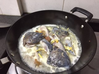 清蒸鱼（时间煮雨） 